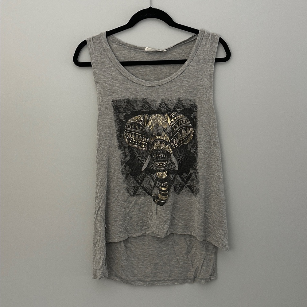 Closet Gray Tank Top with Elephant Design High Low